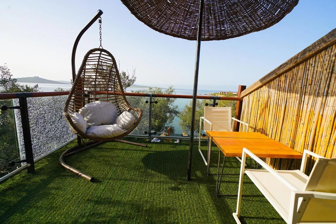 Qcunda Otel Ayvalik 0*,