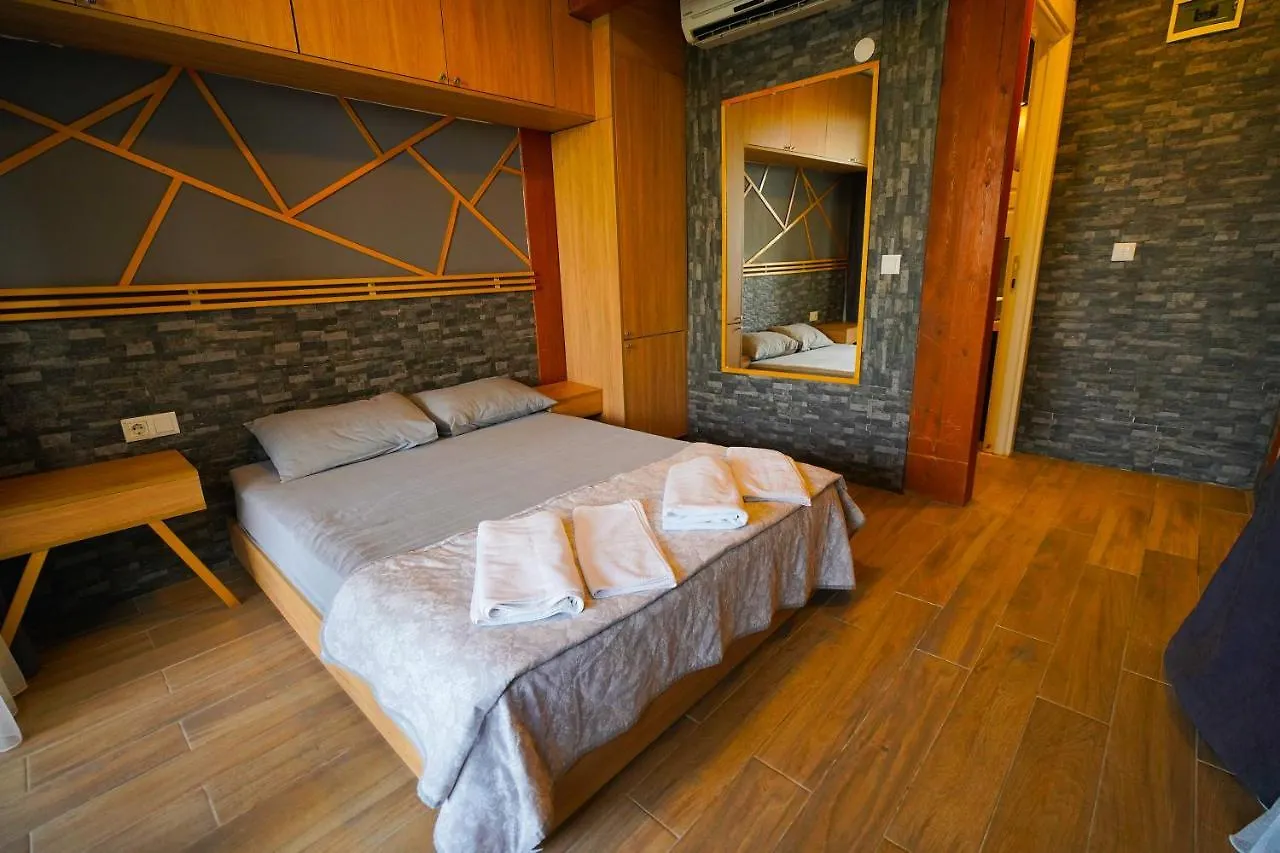 Qcunda Otel Ayvalik Turkey