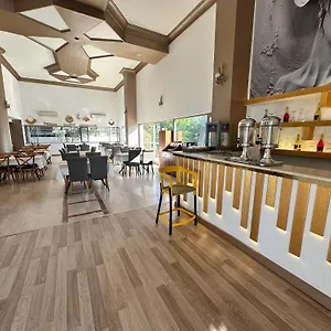 https://silver-tower-residence.kusadasihotels.org